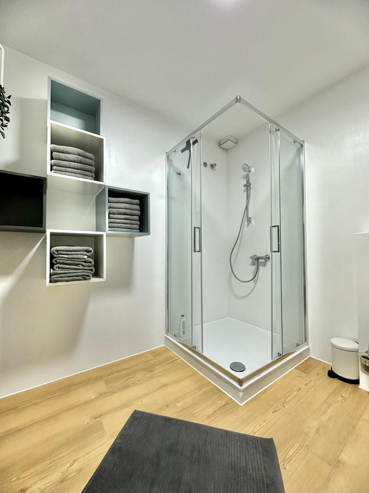 City-Apartment Mit Dachterrasse & Massagesessel In Der Fussgaengerzone K4 オルデンブルク エクステリア 写真