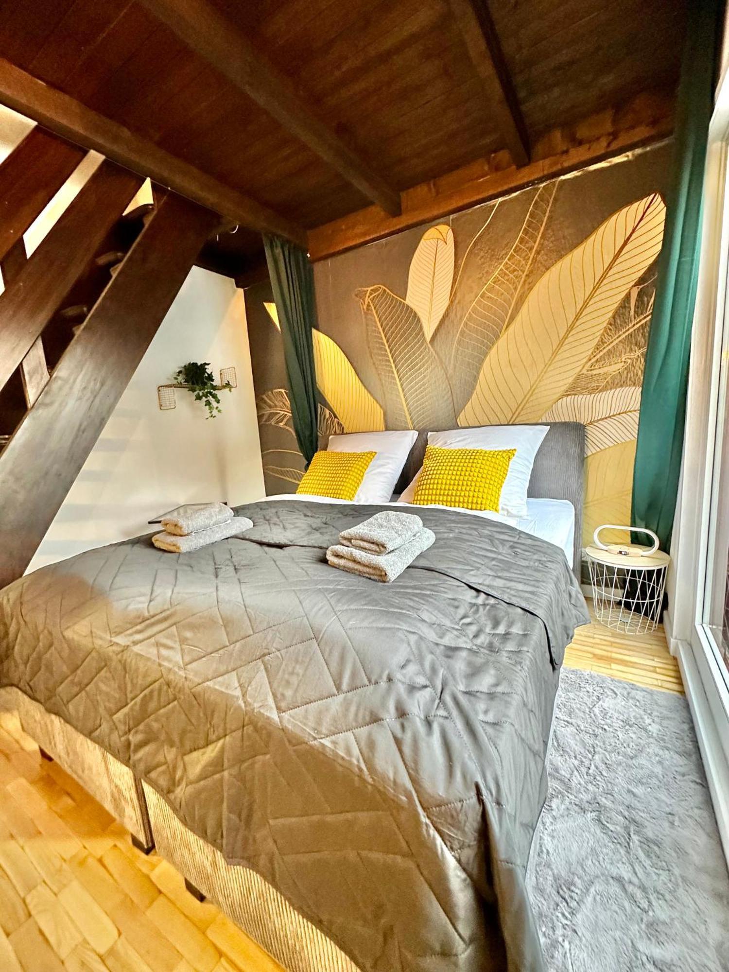 City-Apartment Mit Dachterrasse & Massagesessel In Der Fussgaengerzone K4 オルデンブルク エクステリア 写真